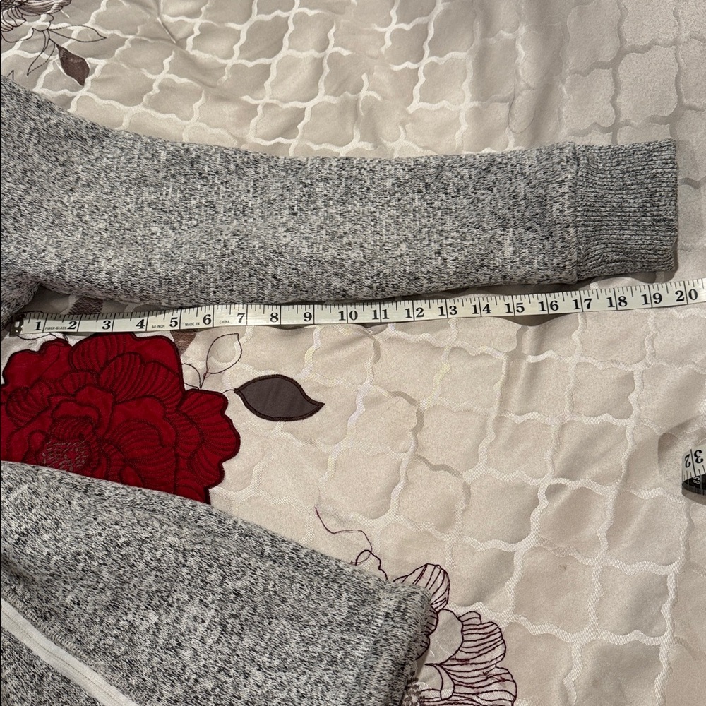 Freedom Trail By Kyodan - Sherpa Long Gray Coat 
Size Large - Picture 3 of 8